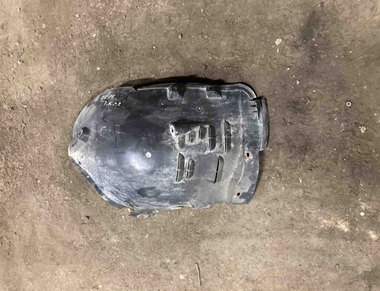 MERCEDES-BENZ E-Class W211/S211 (2002-2009) Partie avant du garde-boue intérieur avant gauche 2116980130,A2116980130 29001471