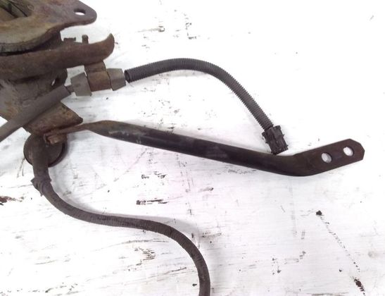 NISSAN X-Trail T32 (2013-2022) Moyeu de roue arrière gauche 32976730