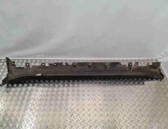 BMW X6 F16 (2014-2020) Cache jupe latérale en plastique côté droit 8056468,51778056468 32711038