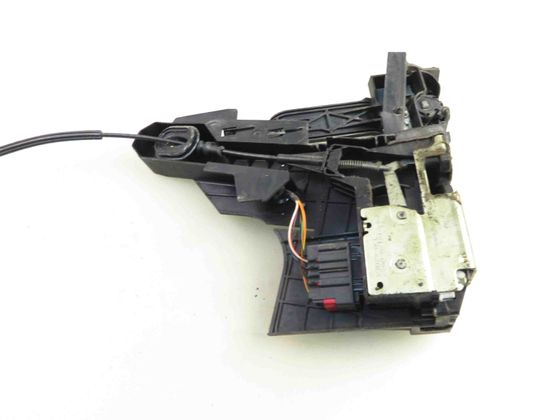 FORD Fiesta 5 generation (2001-2010) Serrure de porte avant droite 2S61A219A64ABE 31040875