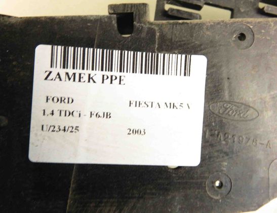 FORD Fiesta 5 generation (2001-2010) Serrure de porte avant droite 2S61A219A64ABE 31040875