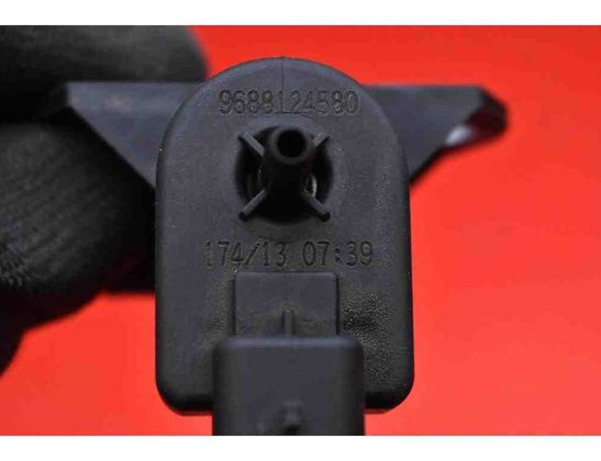 FORD C-Max 2 generation (2010-2019) Soupape à vide 9688124580 30301382