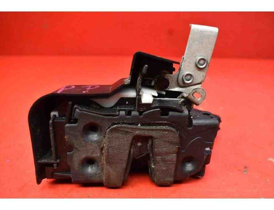 FORD Mondeo 4 generation (2007-2015) Serrure de porte avant droite 30743523