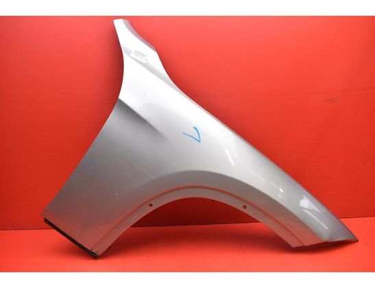 BMW X1 F48/F49 (2015-2023) Garde-boue avant droit 32948551