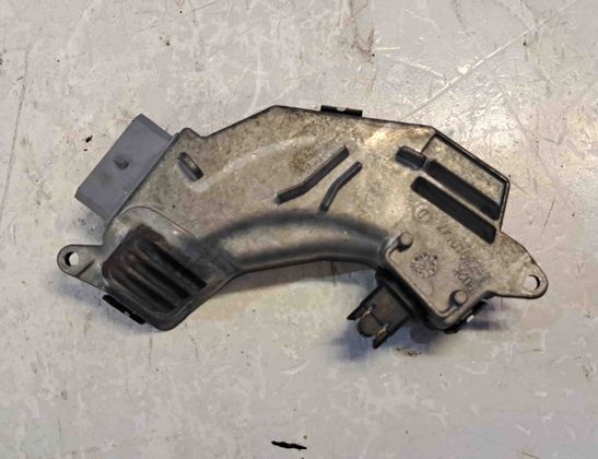 SAAB 9-3 2 generation (2002-2014) Résistance de chauffage intérieur 13123053,13250114 26835381