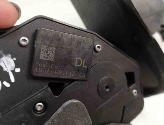 FORD C-Max 2 generation (2010-2019) Serrure de porte avant droite AM5AU21812CB 31136062