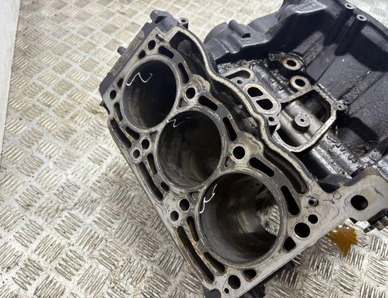 AUDI A6 allroad C7 (2012-2019) Bloc moteur 32963837