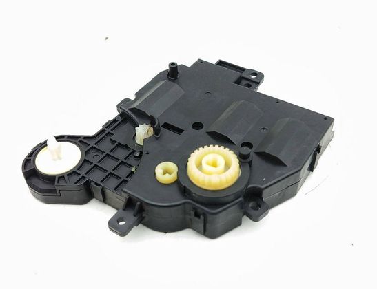 LEXUS RX 4 generation (2015-2024) Actionneur de moteur de volet de chauffage intérieur 0638009004 32968952