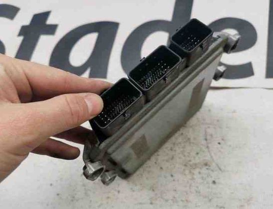 PEUGEOT 407 1 generation (2004-2010) Calculateur d'unité de commande du moteur SW9656171180,5WS40167GT 20427723