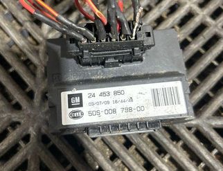 OPEL Zafira B (2005-2010) Kit de barre d'attelage 32933877