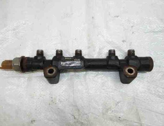 PEUGEOT 308 3 generation (2021-2023) Rampe de carburant 9804776780 32492074