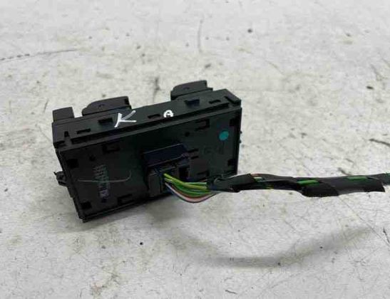 OPEL Astra K (2015-2021) Commutateur de vitre de porte avant droite 13408460 22181446