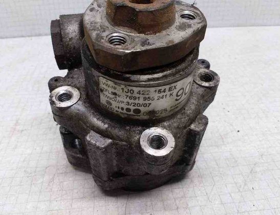 VOLKSWAGEN Golf 5 generation (2003-2009) Pompe de direction assistée 32504445