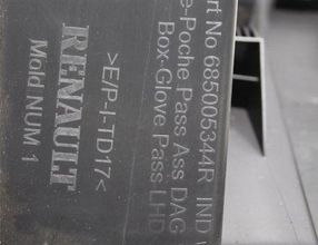 DACIA Logan 2 generation (2013-2020) Boite à gants 32927970