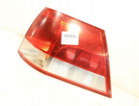 OPEL Vectra C (2002-2005) Feu arrière gauche 32939859