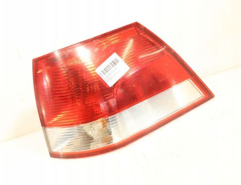 OPEL Vectra C (2002-2005) Feu arrière gauche 32939859